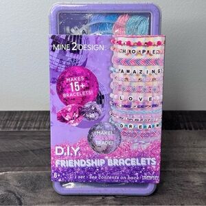 Mine 2 Design D.I.Y. Friendship Bracelet Making Kit